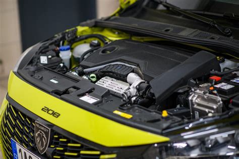 Motore 1.2 PureTech con catena di distribuzione (EB Gen3)