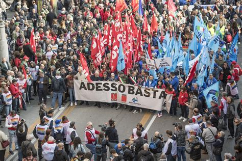Manifestazione di lavoratori