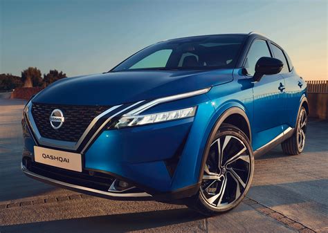 Nissan Qashqai in un ambiente urbano