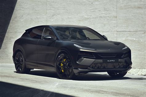 Lotus Eletre in modalità sportiva