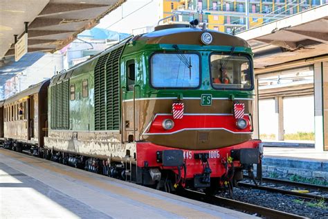 Treno storico su binario non TSI