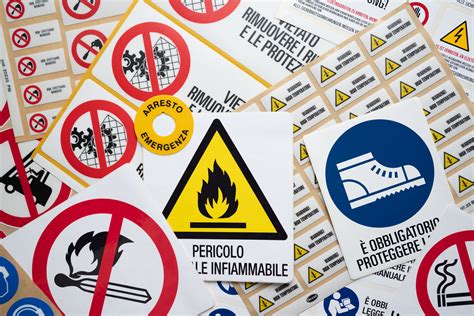 Segnaletica ferroviaria e sistemi di sicurezza