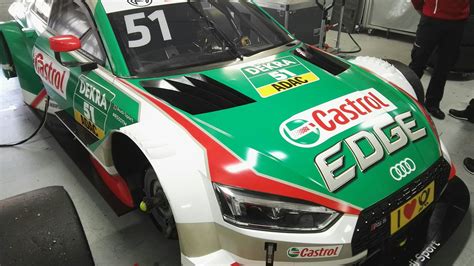 Simbolo Castrol EDGE con una Audi A1