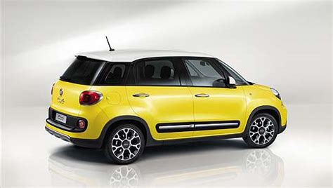 Fiat 500L Grigio Moda con tetto bianco e cerchi diamantati