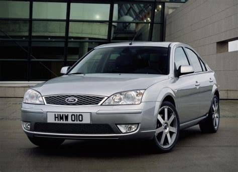Manutenzione motore benzina Ford Mondeo MK3