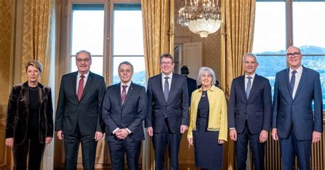 Presidenti di stato e consiglieri federali presenti alla cerimonia