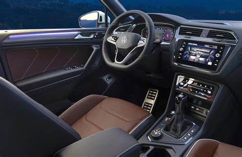 Volkswagen Tiguan 2023 interior with large display