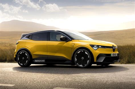 Interno di una Renault Megane 3 con il volante in evidenza