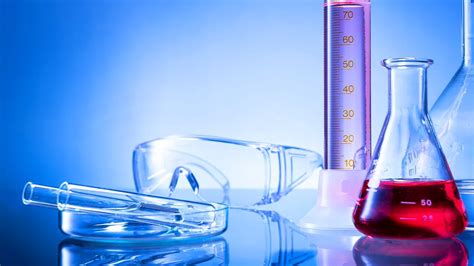 Strumentazione scientifica antica per esperimenti di fisica