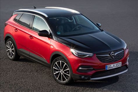 Schema propulsore ibrido plug-in Opel Grandland X Hybrid4