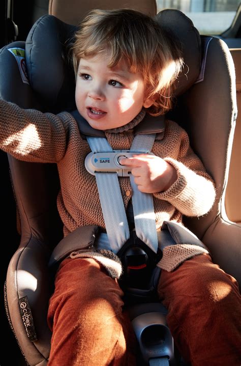 Sicurezza bambini in auto