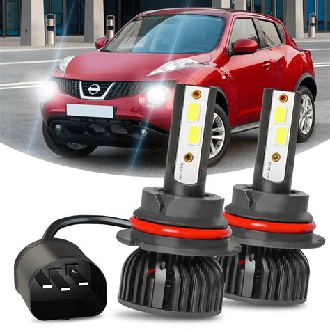 Dettaglio fari a LED Nissan Juke