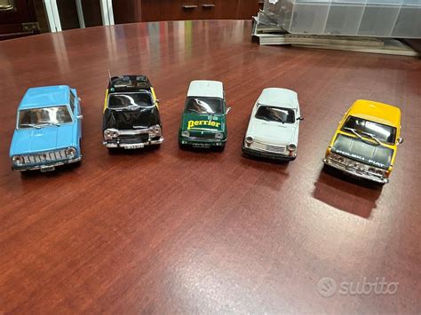 Collezione di modellini Volvo in diverse scale