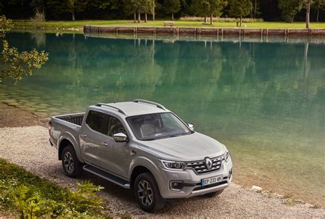 Interni di un Renault Alaskan