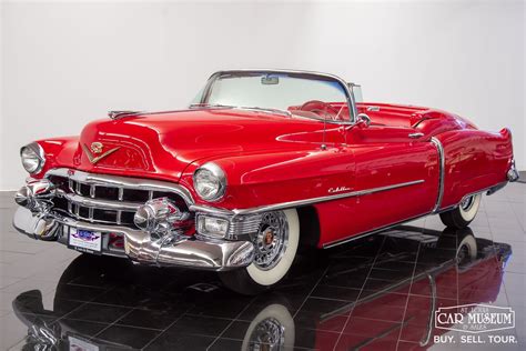 Cadillac Eldorado 1953 con parabrezza avvolgente