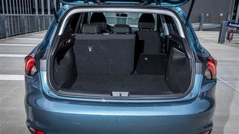 Bagagliaio Fiat Punto Lounge aperto