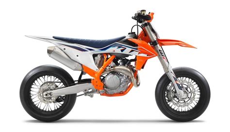 Moto da Supermotard in azione
