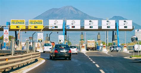 Cartello di pedaggio autostradale