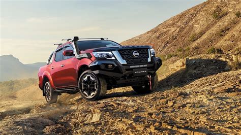 Nissan Navara in un paesaggio off-road