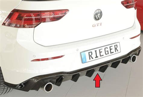 Diffusore posteriore Rieger Tuning installato su Golf GTI Mk7