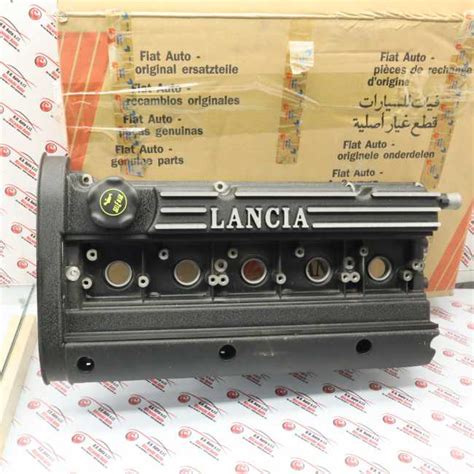 Motore Lancia Kappa Coupé con indicazione valvola a farfalla