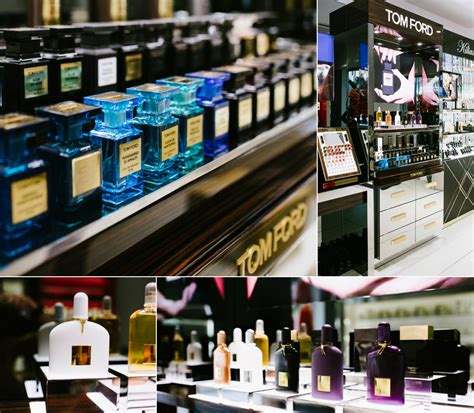 espositore di profumi Tom Ford in una profumeria di lusso