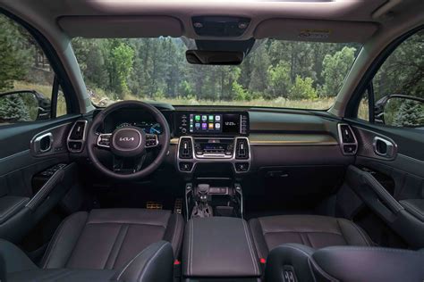 Interno Kia Sorento con sedili