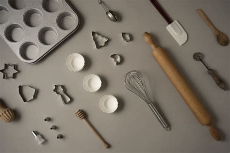 Strumenti da cucina per preparare dolci