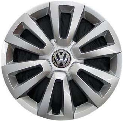 Volkswagen Polo 14 inch wheel with original hubcap