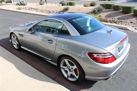 Mercedes-Benz SLK storica e moderna