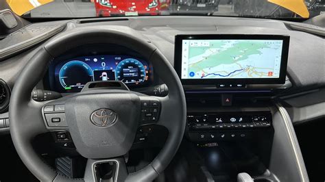 Digital cockpit personalizzabile Toyota