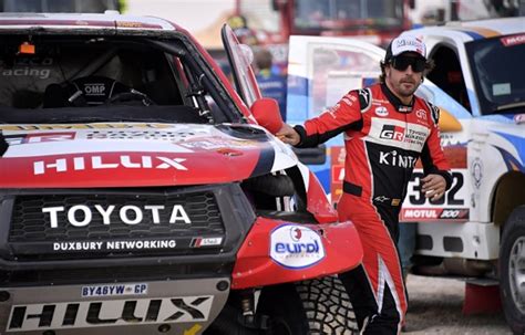 Fernando Alonso con la Toyota alla Dakar