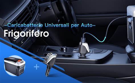 Interno di un'automobile con accendisigari evidenziato