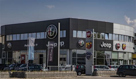 Concessionaria Jeep Benevento esterno
