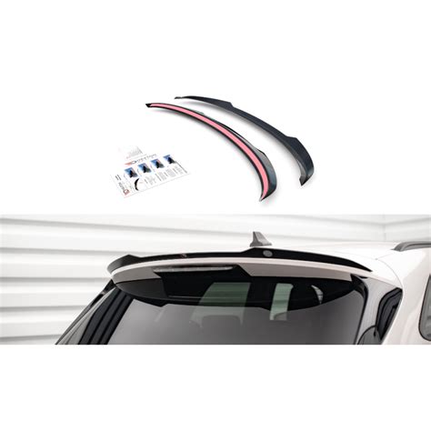 Spoiler posteriore installato su Ford Kuga ST-Line Mk3