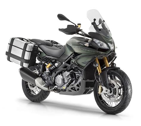Aprilia Caponord 1200 vista frontale