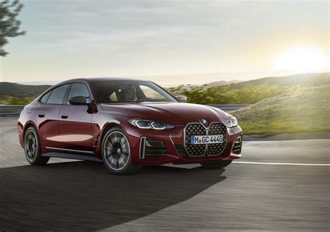 Dettaglio del doppio rene BMW Serie 4 Gran Coupé