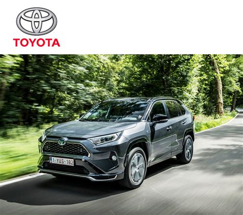 Dettaglio della ricarica del Toyota RAV4 Plug-in Hybrid