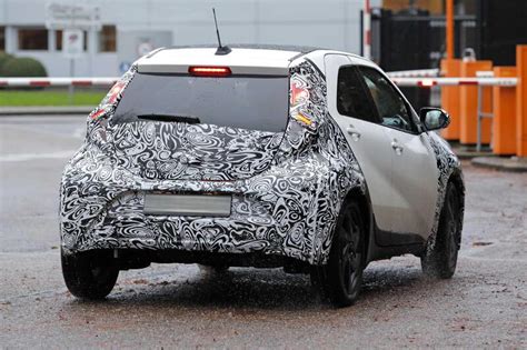 Cromatura posteriore Toyota Aygo