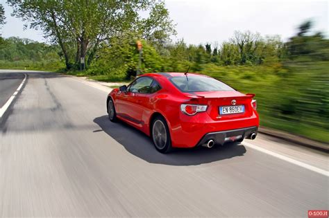 Toyota GT86 su strada