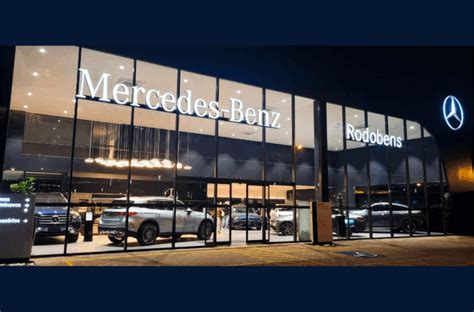Mercedes-Benz in concessionaria