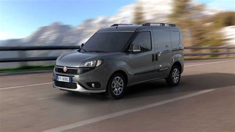 Fiat Doblò Cargo in azione