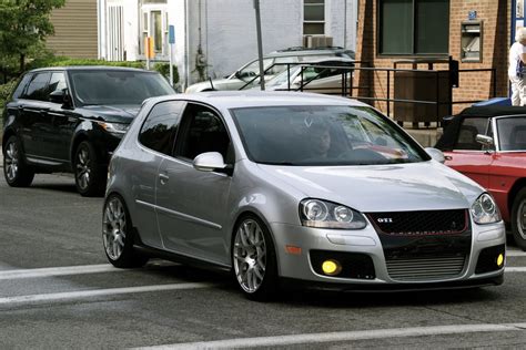 Dettaglio posizione filtro a carbone Golf GTI MK5