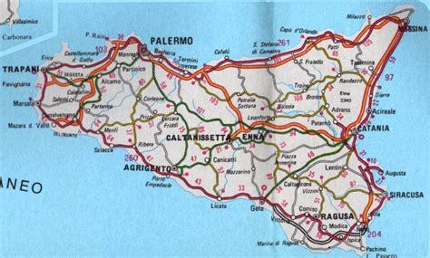 Mappa della Sicilia con evidenziate le principali arterie stradali