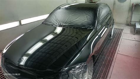 Ricambi carrozzeria auto prima e dopo verniciatura