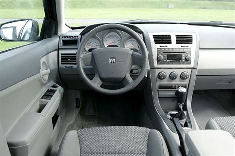 Interni Dodge Avenger cruscotto