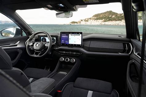 Interni Skoda Rapid spazio passeggeri
