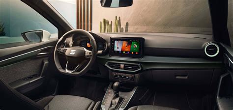 SEAT Arona TGI interior and infotainment system