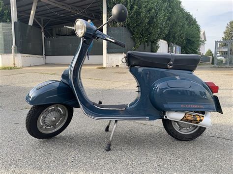 Vespa 125 ET3 in restauro