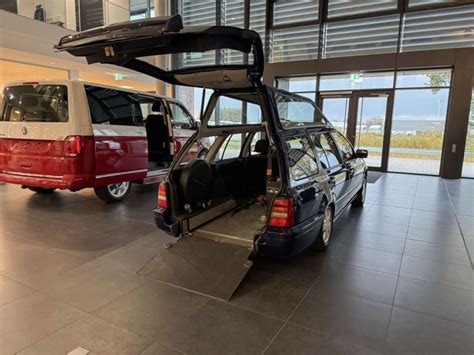 Interni camperizzati Volkswagen T3 con tetto alto